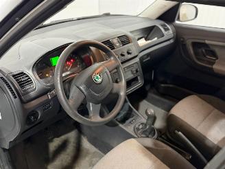 Skoda Roomster 1.2i 12V MPV  Benzine 1.198cc 51kW (69pk) picture 8