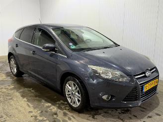 Coche accidentado Ford Focus 1.0 Ti-VCT EcoBoost 12V 125 Hatchback  Benzine 998cc 92kW (125pk) FWD 2014/5