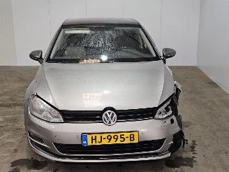 Volkswagen Golf 1.2 TSI 16V Hatchback  Benzine 1.197cc 63kW (86pk) FWD picture 4