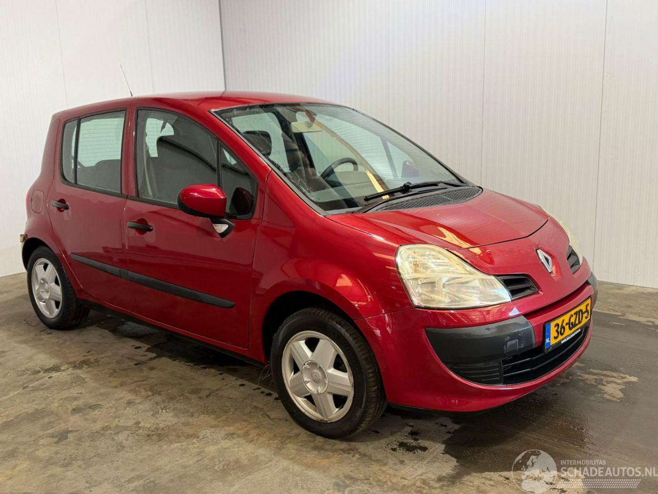 Renault Modus 1.2 16V TCE 100 MPV  Benzine 1.149cc 74kW (101pk) FWD