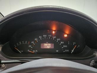 Mercedes A-klasse 1.4 A-140 AUTOMAAT Hatchback  Benzine 1.397cc 60kW (82pk) picture 15