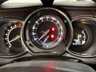 Citroën DS3 1.2 12V PureTech AUTOMAAT 110 S&S Hatchback  Benzine 1.199cc 81kW (110pk) FWD picture 12