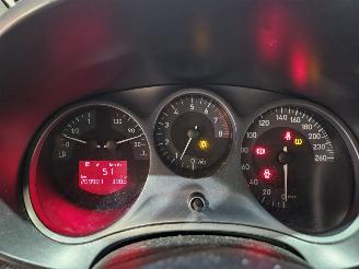 Seat Leon 2.0 FSI 16V Hatchback 4Dr Benzine 1.984cc 110kW (150pk) FWD picture 11