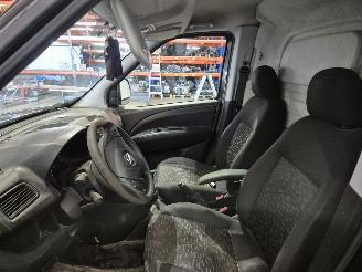 Opel Combo 2.0 CDTI 16V Bestel  Diesel 1.956cc 99kW (135pk) picture 7