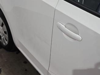 Volkswagen Up! 1.0 12V 60 Hatchback  Benzine 999cc 44kW (60pk) FWD picture 5