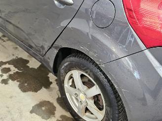 Kia Venga 1.4 CVVT 16V MPV  Benzine 1.396cc 66kW (90pk) FWD picture 8