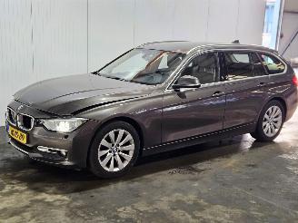 BMW 3-serie 316i 1.6 16V Combi/o  Benzine 1.598cc 100kW (136pk) RWD picture 4