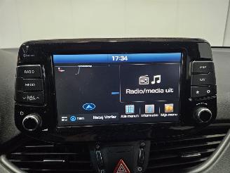 Hyundai I-30 Fastback 1.0 T-GDI 12V Liftback  Benzine 998cc 88kW (120pk) FWD picture 14