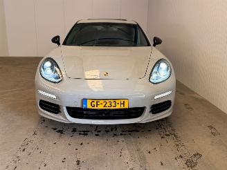 Porsche Panamera S E-HYBRID 3.0 V6 24V S E-Hybrid Liftback  Elektrisch Benzine 2.995cc 245kW (333pk) RWD picture 8