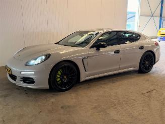Porsche Panamera S E-HYBRID 3.0 V6 24V S E-Hybrid Liftback  Elektrisch Benzine 2.995cc 245kW (333pk) RWD picture 7