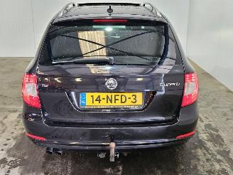 Skoda Superb 1.8 TSI  AUT16V Combi/o  Benzine 1.798cc 118kW (160pk) FWD picture 8