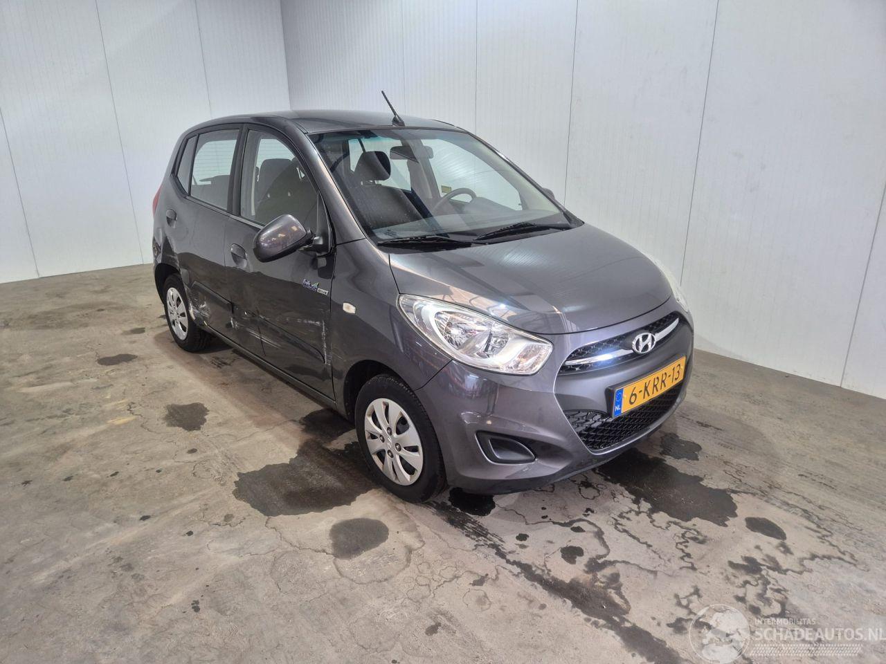Hyundai I-10 1.0i 12V Hatchback  Benzine 998cc 51kW (69pk) FWD