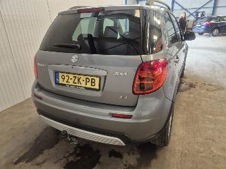 Suzuki SX4 1.6 16V VVT Grip 4x4 SUV  Benzine 1.586cc 79kW (107pk) 4x4 picture 4