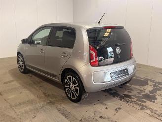 Damaged car Volkswagen Up! 1.0 Club UP! 2016/9