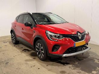 Unfallwagen Renault Captur E-TECH HYBRID 2024/3