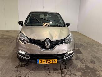 Renault Captur 0.9 Energy TCE 12V SUV picture 4