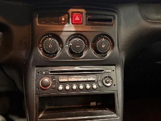 Citroën C3 picasso 1.4 16V VTI 95 MPV picture 12