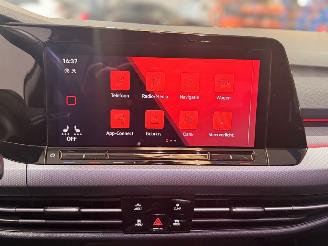 Volkswagen Golf 2.0 TDI BlueMotion 16V Hatchback  Diesel picture 14