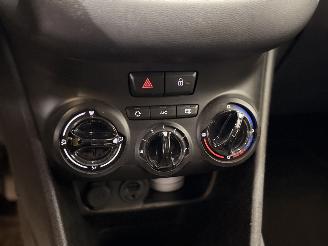 Peugeot 208 1.6 Blue HDi 75 picture 15