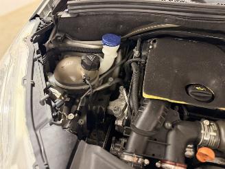 Peugeot 208 1.6 Blue HDi 75 picture 7