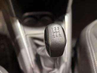 Peugeot 208 1.6 Blue HDi 75 picture 14