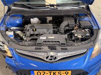 Hyundai I-30 1.6i i-Motion picture 5
