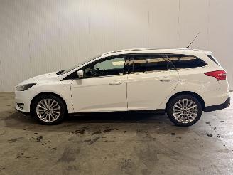 Ford Focus 1.0 Titanium picture 6