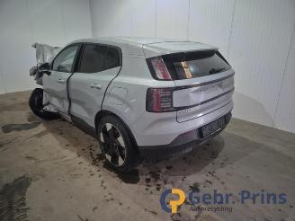 rozbiórka samochody osobowe Volvo EX30 EX30, SUV, 2023 Single Motor Extended Range 69 kWh 2025/12
