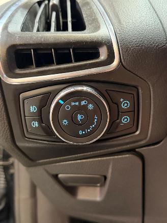 Ford Focus 1.6 EcoBoost Lease Titanium picture 14