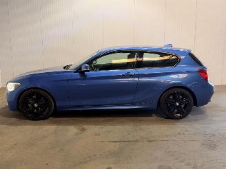 BMW 1-serie 118D picture 2