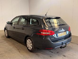 Peugeot 308 1.2 PureTech Access picture 4