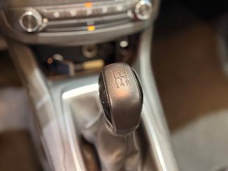 Peugeot 308 1.2 PureTech Access picture 11