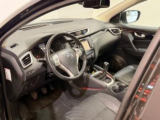 Nissan Qashqai 1.2 Tekna picture 14