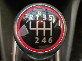 Volkswagen Golf 2.0 GTI 155KW 5D picture 11