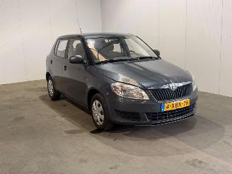 Coche accidentado Skoda Fabia 1.2 Comfort 2011/6