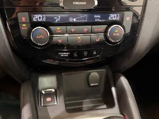Nissan Qashqai 1.2 Connect Edition picture 12