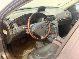 Volvo V-70 2.4 D5 AWD Geartronic C.L. picture 9