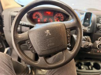 Peugeot Boxer 435 2.0 BlueHDI L2H2 Pro DC picture 15