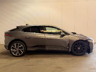 Jaguar I-Pace EV400 AWD picture 7
