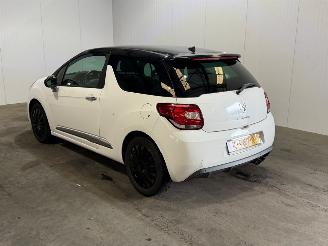 krockskadad bil auto Citroën DS3 1.6 THP Sport Chic 2011/12
