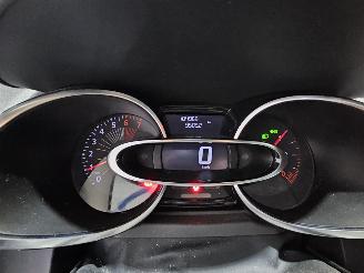 Renault Clio 0.9 Energy TCE 90 12V Combi/o 4Dr Benzine 898cc 66kW (90pk) FWD picture 17