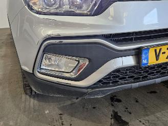 Ssang yong  XLV 1.6 e-XDi 16V 2WD SUV  Diesel 1.597cc 85kW (116pk) FWD picture 9