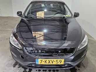 Volvo V-60 2.0 D3 20V Combi/o  Diesel 1.984cc 120kW (163pk) FWD picture 4