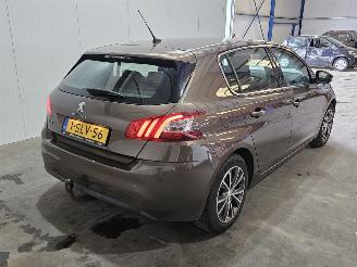 Peugeot 308 1.6 16V THP Hatchback 4Dr Benzine 1.598cc 92kW (125pk) FWD picture 3