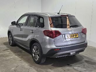Vaurioauto  passenger cars Suzuki Vitara 1.0 Booster Jet Turbo AUT 12V SUV  Benzine 998cc 82kW (111pk) FWD 2019/8