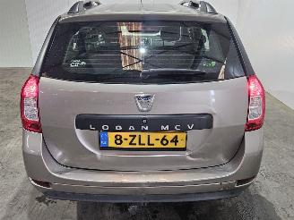 Dacia Logan 0.9 TCE 12V Combi/o  Benzine 898cc 66kW (90pk) FWD picture 4