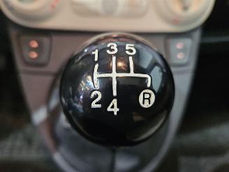 Fiat 500 1.2 Hatchback  Benzine 1.242cc 51kW (69pk) FWD picture 13