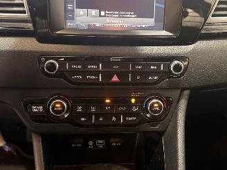 Kia Niro 1.6 GDi Hybrid DynamicLine picture 14
