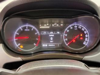 Opel Corsa-E 1.0 Turbo Business+ picture 11
