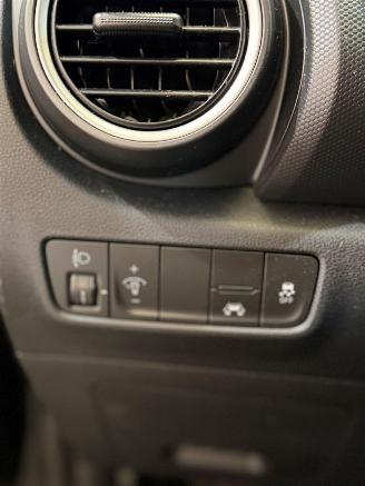 Hyundai Kona 1.0 T-GDI Fashion picture 14